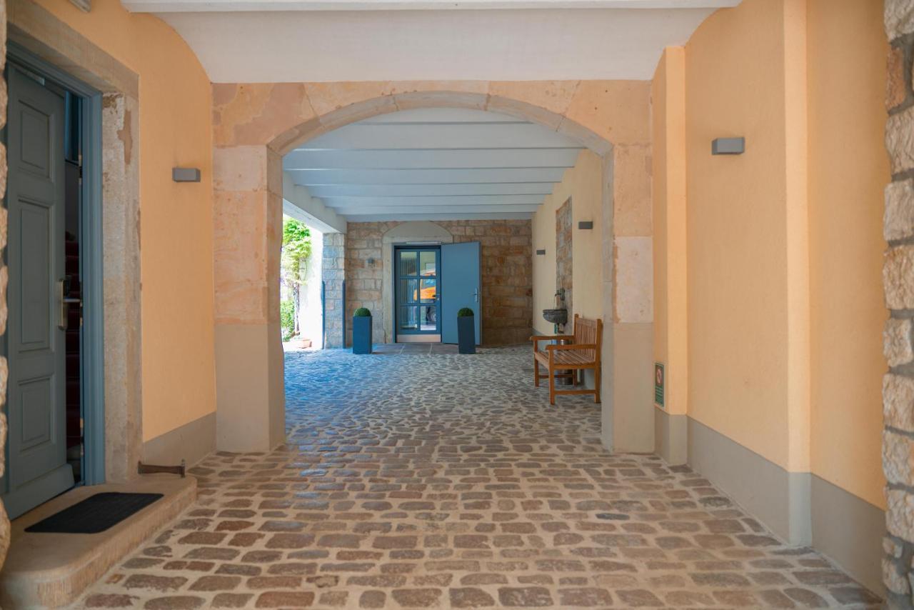 דרזדן Hofgarten 1824 Hotel Garni מראה חיצוני תמונה